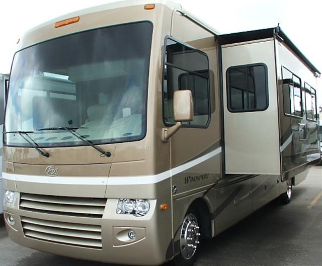 New 2010 Fourwinds Windsport 34U Class A - Gas For Sale